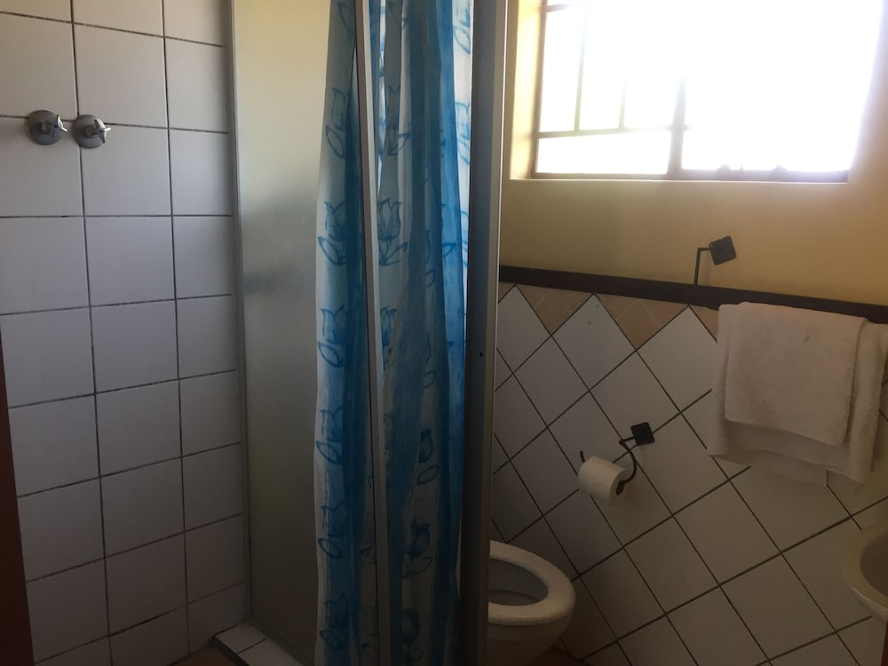 Laphroiag Luxury Chalets