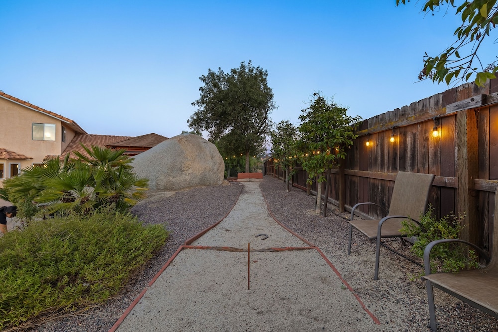 Chardonnay Charm by Avantstay Luxe Group Retreat w Pool Mins to Wineries