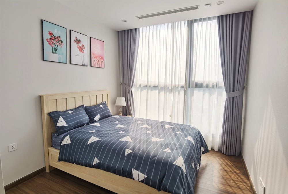 Vinhomes West Point Residence