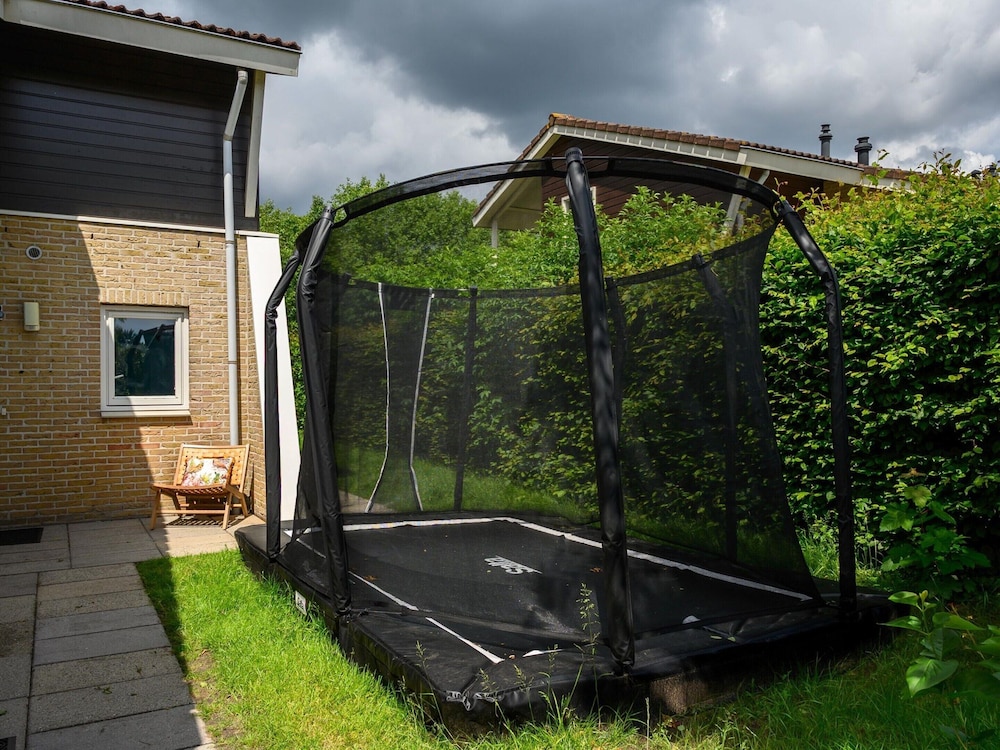 House in Vlagtwedde With Sauna and Hot Tub