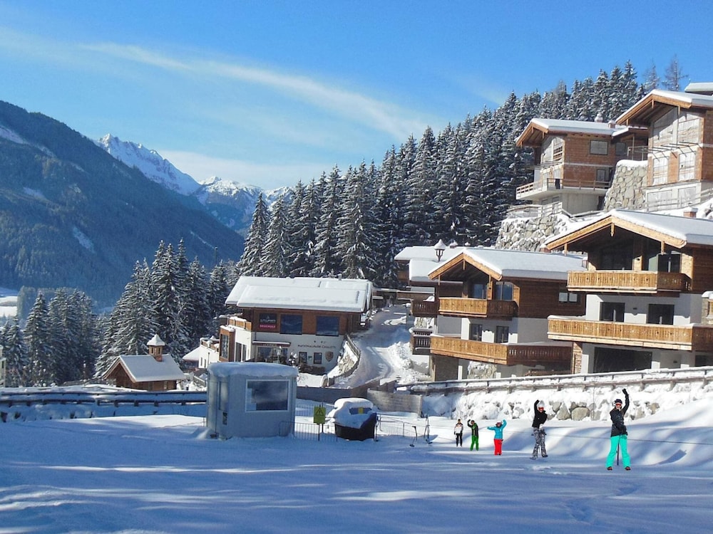 Affluent Chalet in Neukirchen near Wildkogel Ski Arena