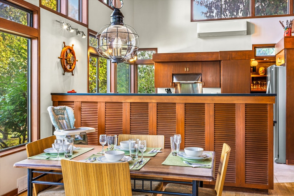 Puzzle Point Lodge in Poulsbo