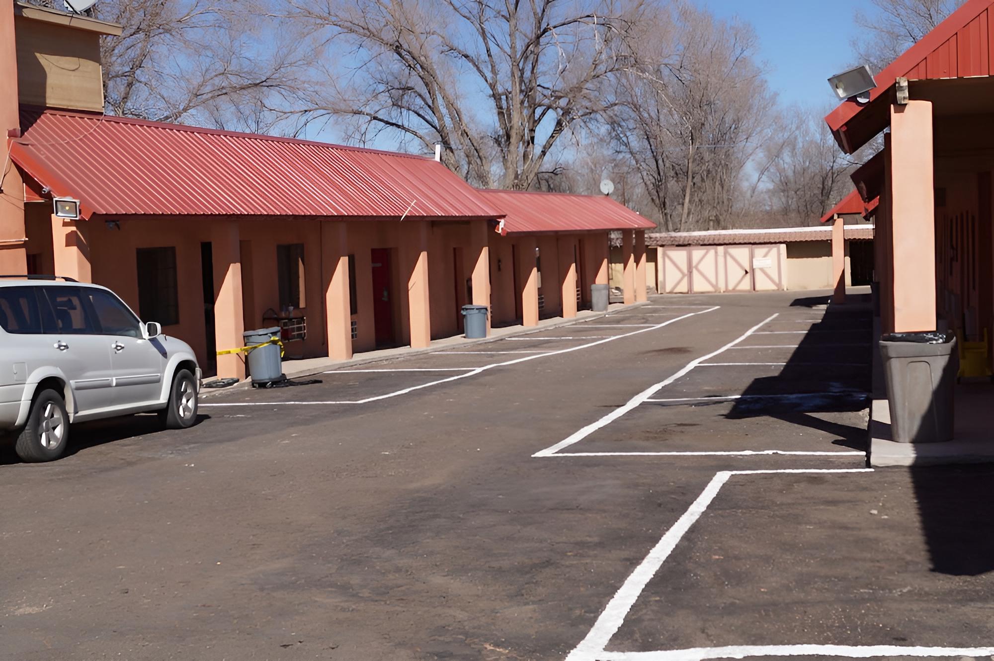 White Mountain Motel