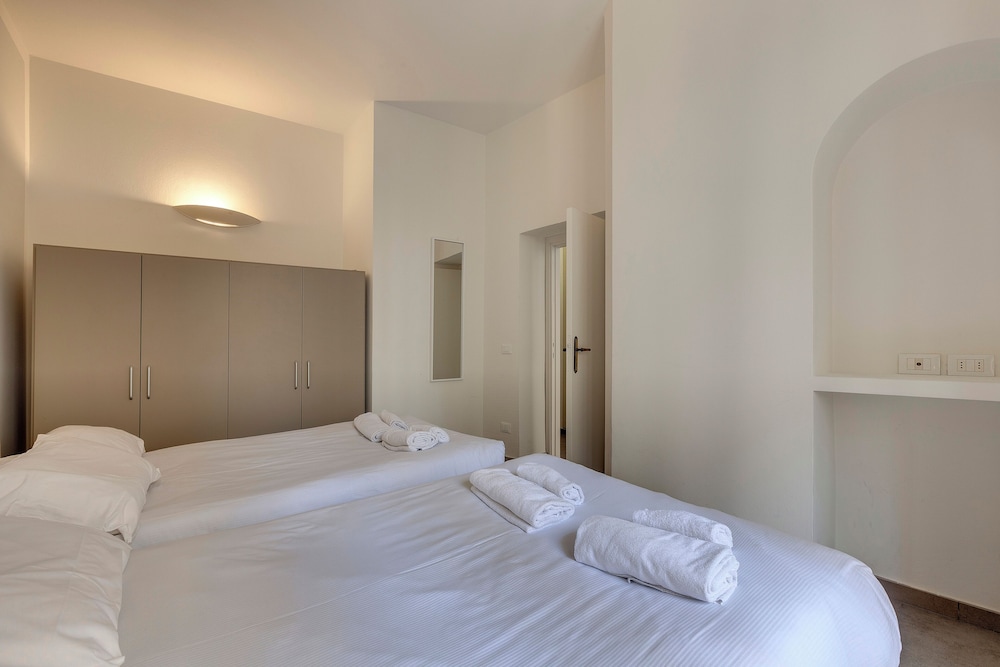 Mamo Florence - Santo Stefano Apartment