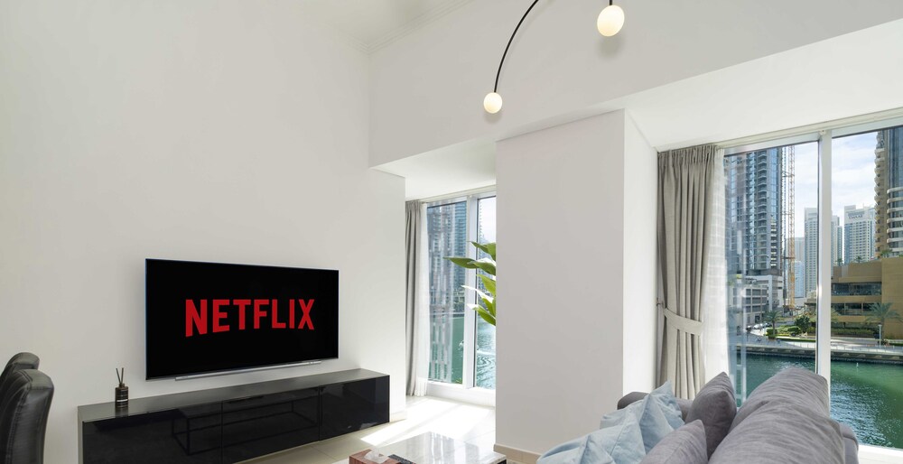 LUX The Cayan Superior Suite 2