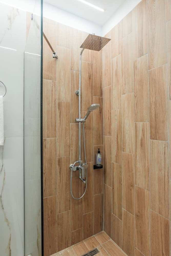 Noima Luxury Suites