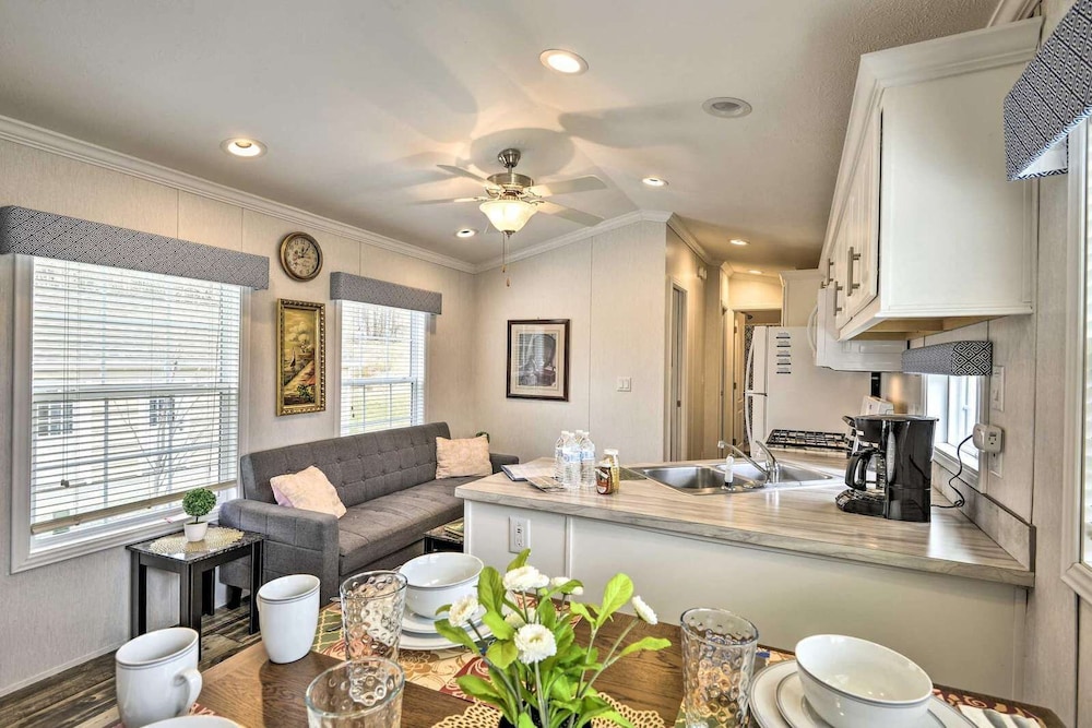 Equestrian House Suites