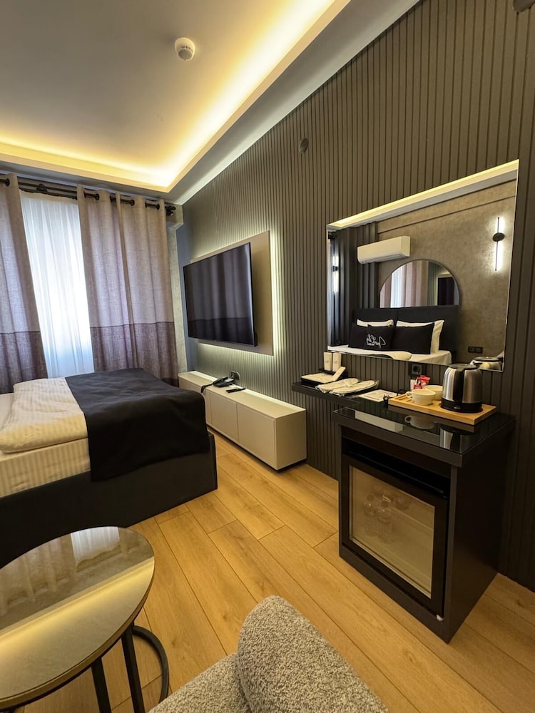 INN CITY PARK HOTEL