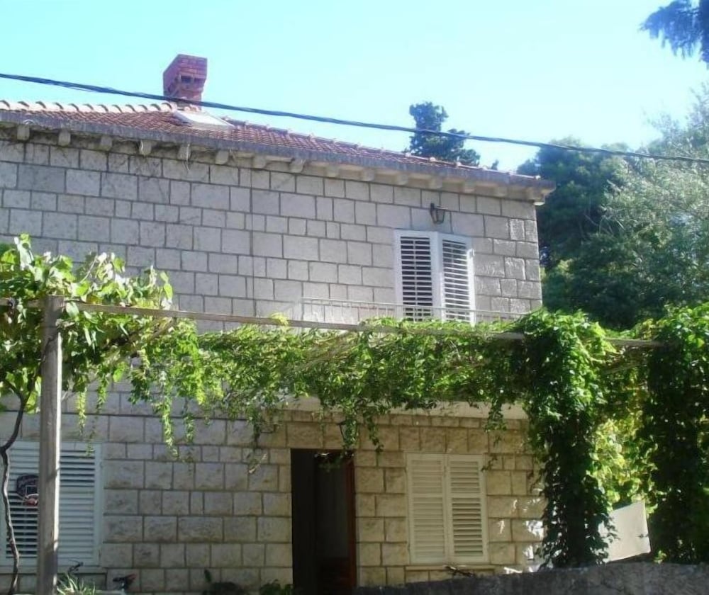 Guest House Zec-Lopud
