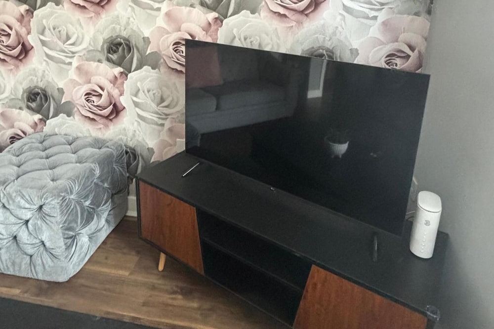 Trowbridge House, Long Stay Disc, Parking, Wifi