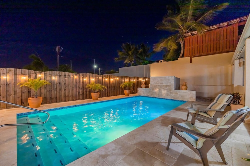 3BR Privatepool - Outdoor Dining - Great Location