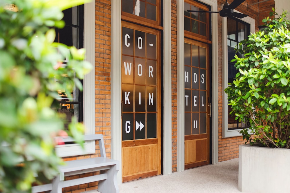 Oneday Hostel Sukhumvit 26 - Image 1