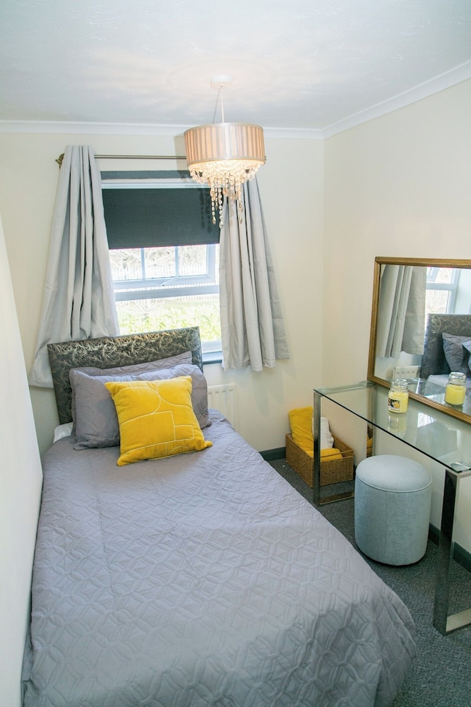 5guests-familyfriendly-parking-gardenview-centre