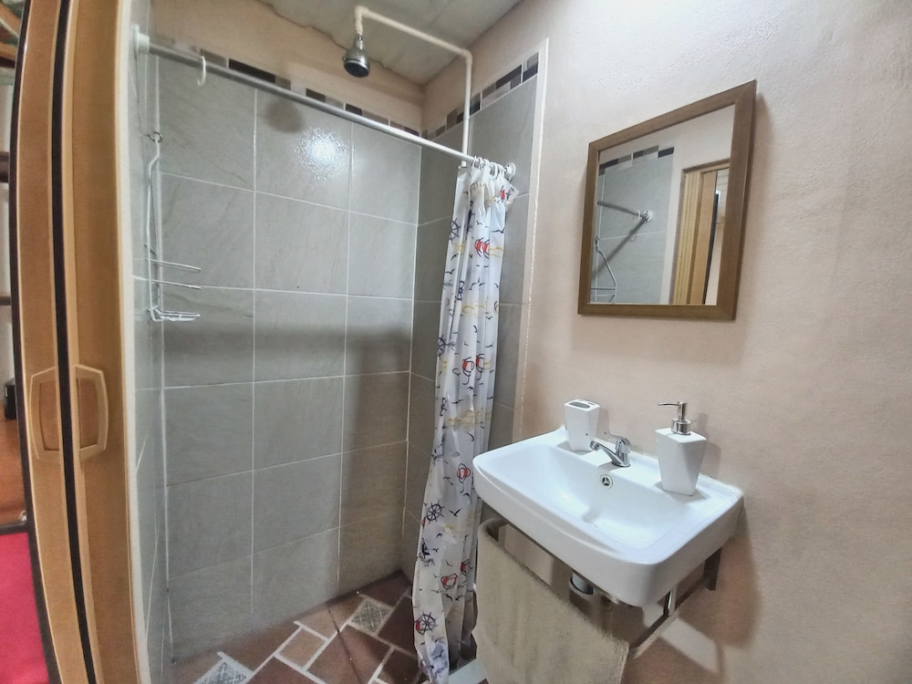 Costa Rica Eco-container Hotel view 4