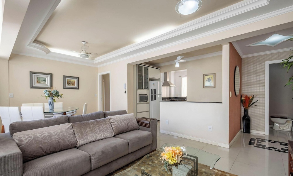 Apts Just 210m From the Beach in Balneario Camboriu - Edis