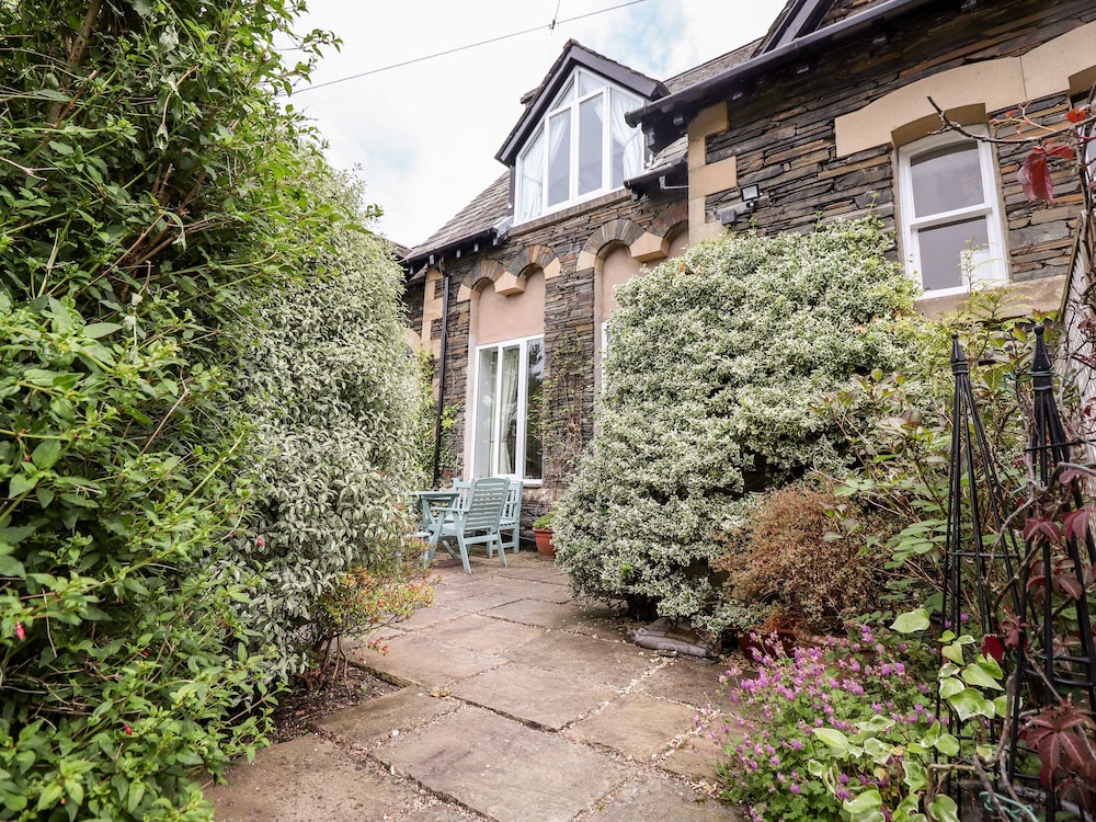 School Cottage