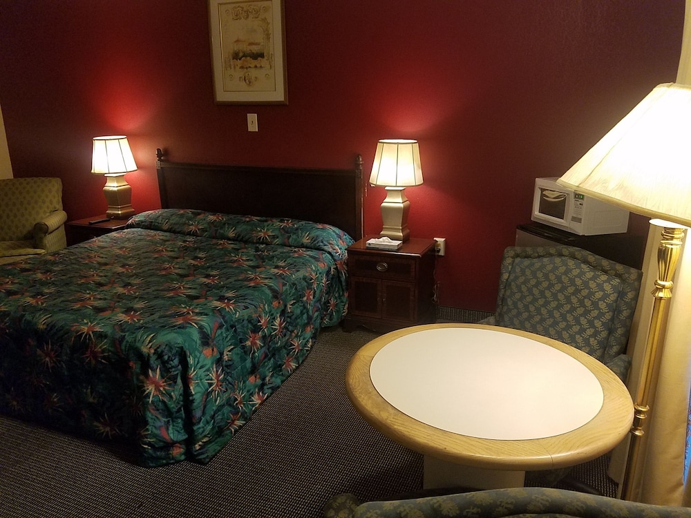 Maplehurst Motel