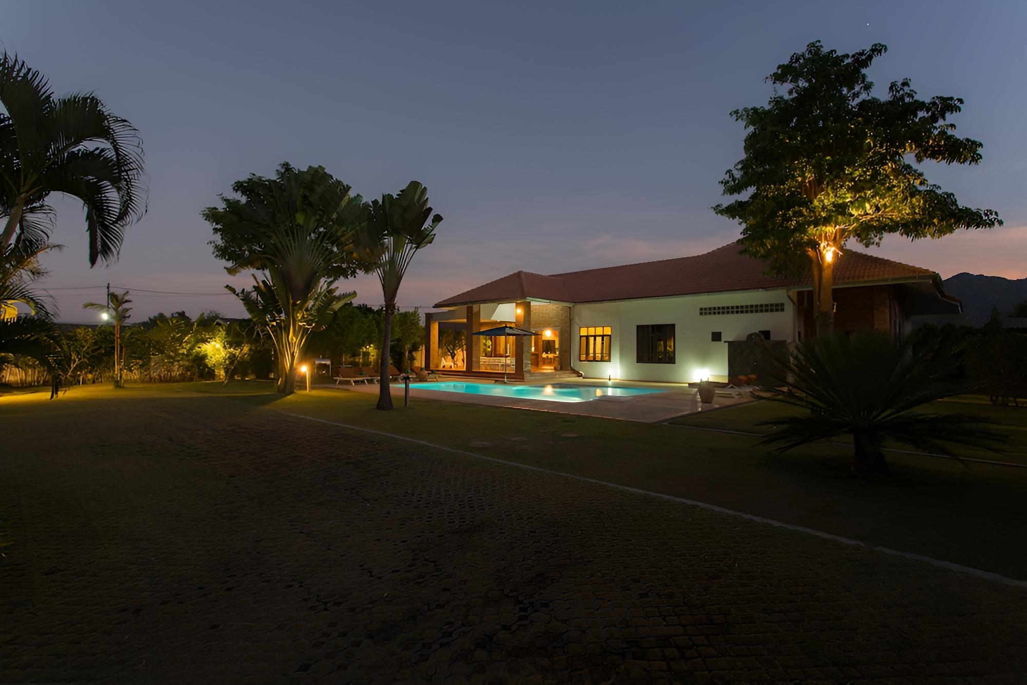 Baan Oriental