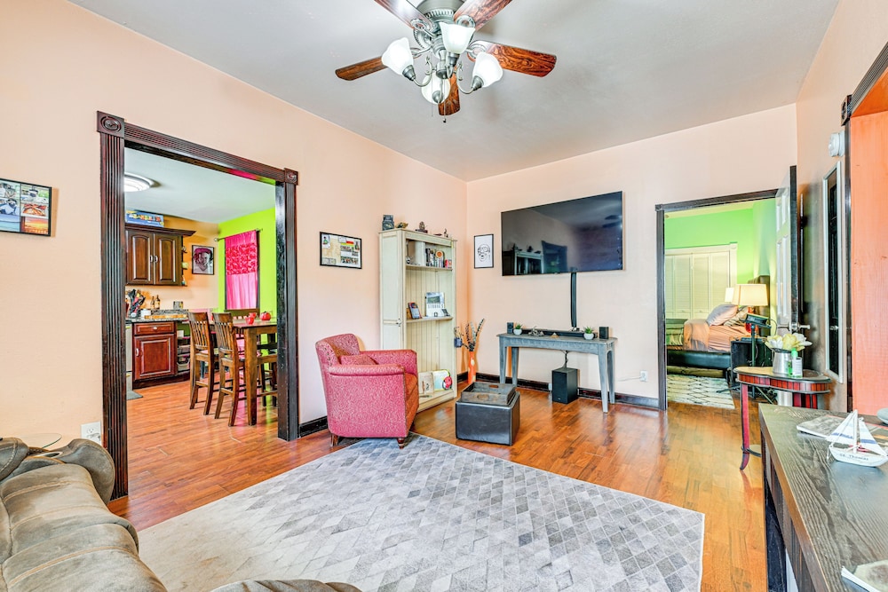 Close to Airport: Home in the Heart of Charlotte!