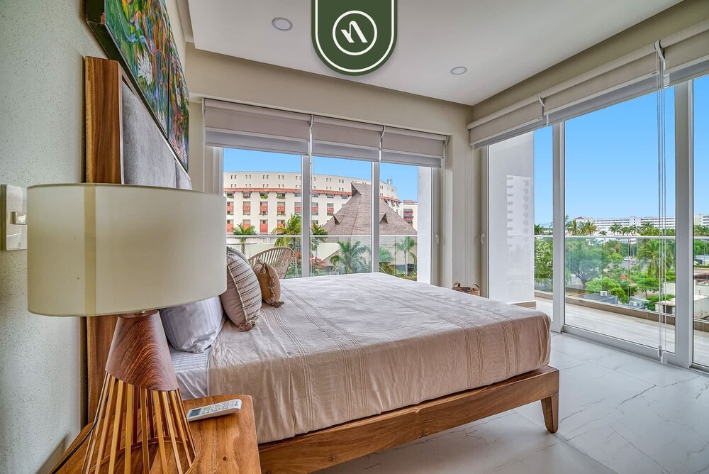 New 2 BR Condo One Street From Beach - Pool - Gym