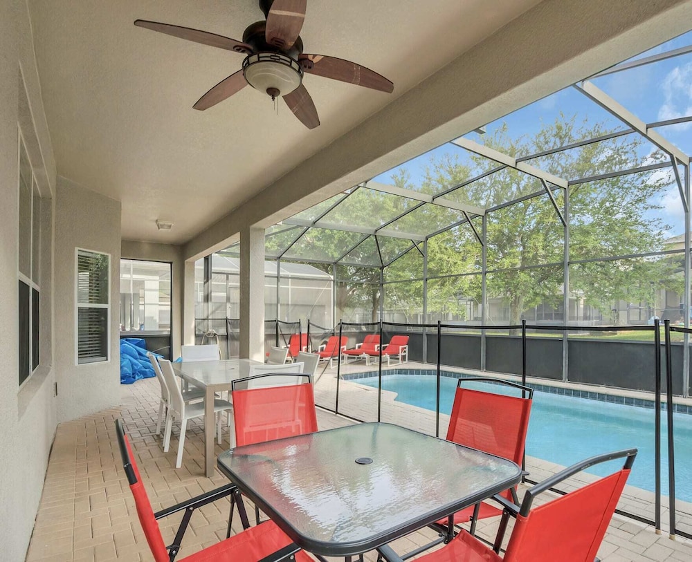 Hotel A Disney Themed Home, Just Minutes From CDC Standards! #rwh7728 - Image 1