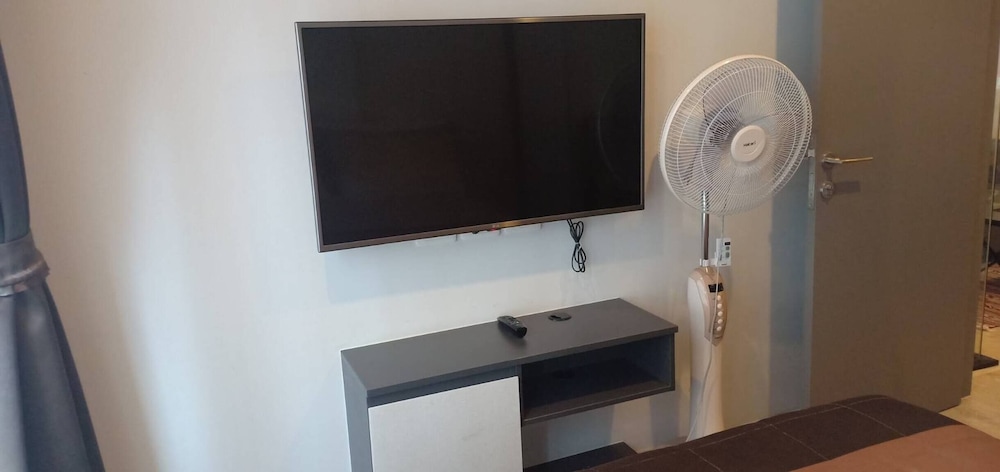The Base Central Pattaya - 1 bdr Condo With Pool