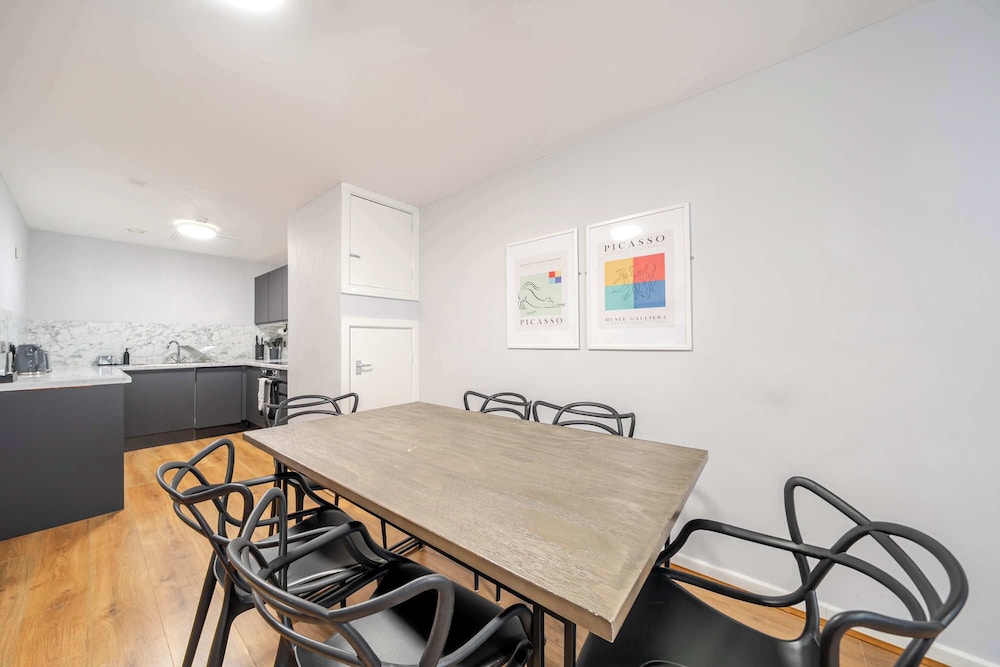 Host Stay Apartment 10 Stanley Street
