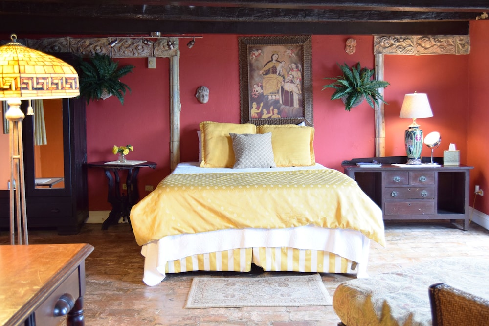 The Gallery Inn - Property Image 37