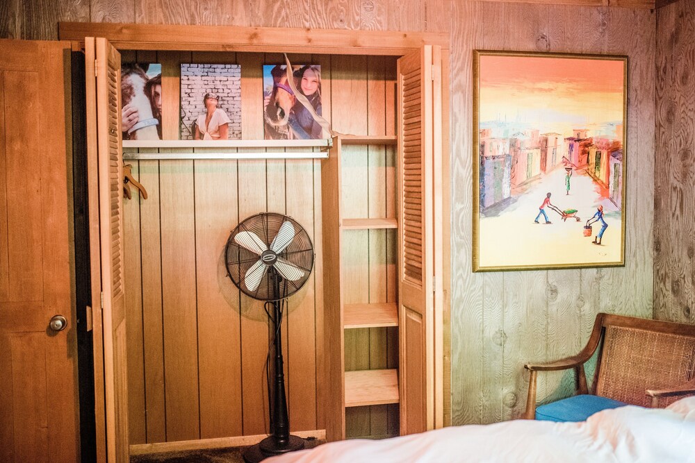 Northern Nights Chalet Wanderlust Abodes view 3
