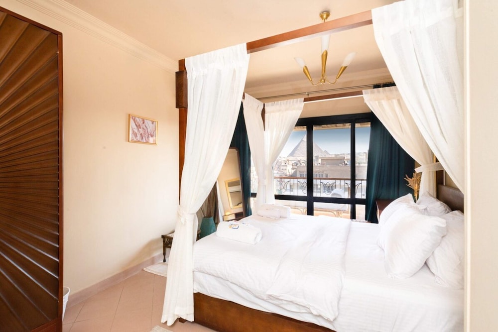 The Great Pyramid Duo 2bdr Stunning Stay!