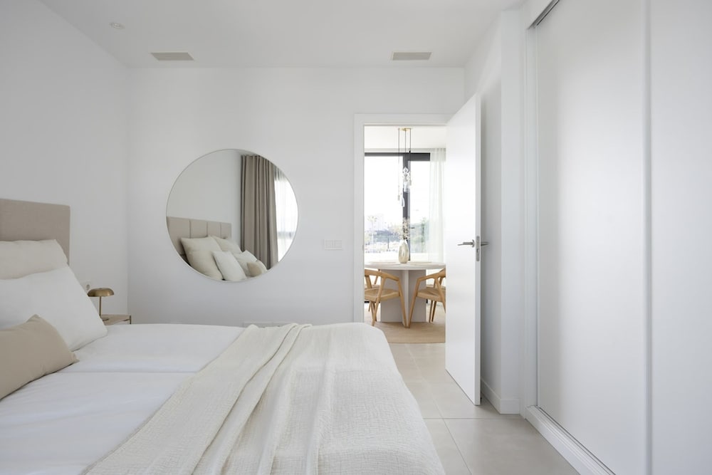 Stylish Luxury Suite With Terrace in Higueron