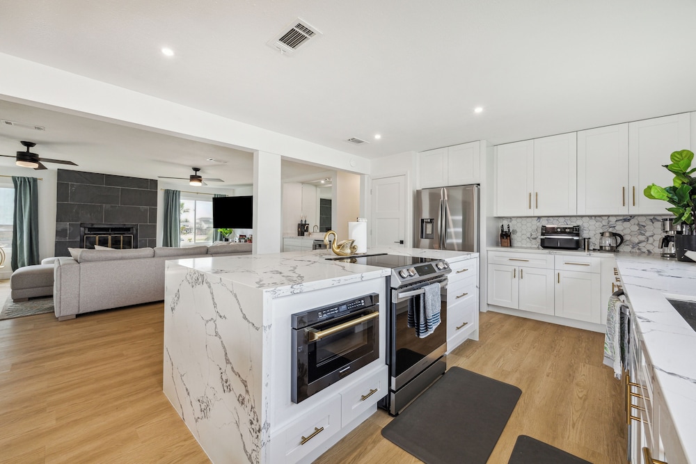 AZURE beach villa at Galveston