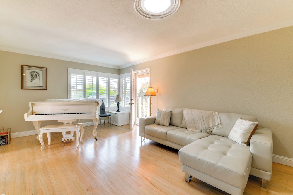 Easy SF Bay Access: Updated San Pablo Duplex