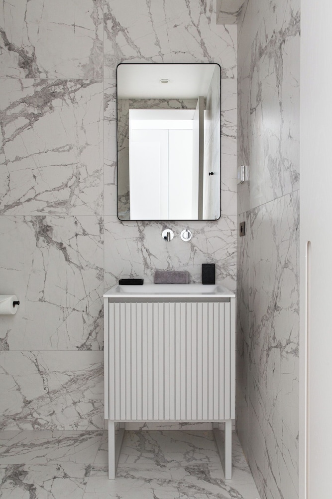 HIGHSTAY-Luxury Serviced Apartment- Arc de Triomphe