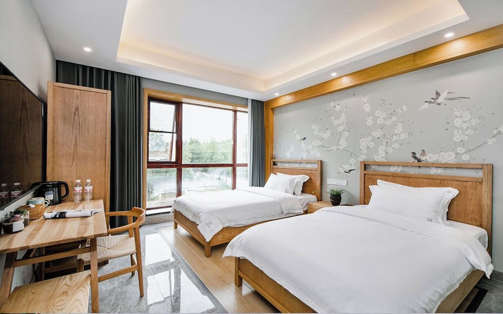 StarChain · Puyi Time · Family Vacation Villa (Wufeng Mountain Store in Anji)