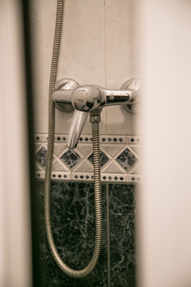 Hotel Restaurante Quintanares - Property Image 13