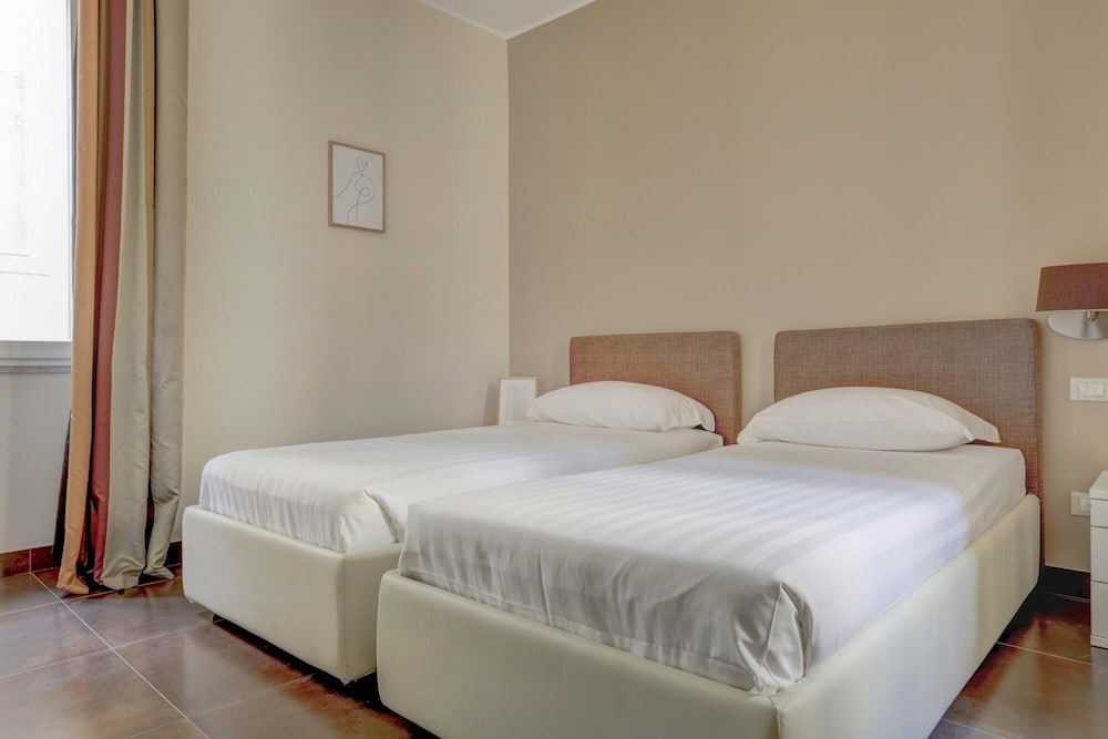 Rm-h501-gpsc20c2 Colosseo Gardens - C3