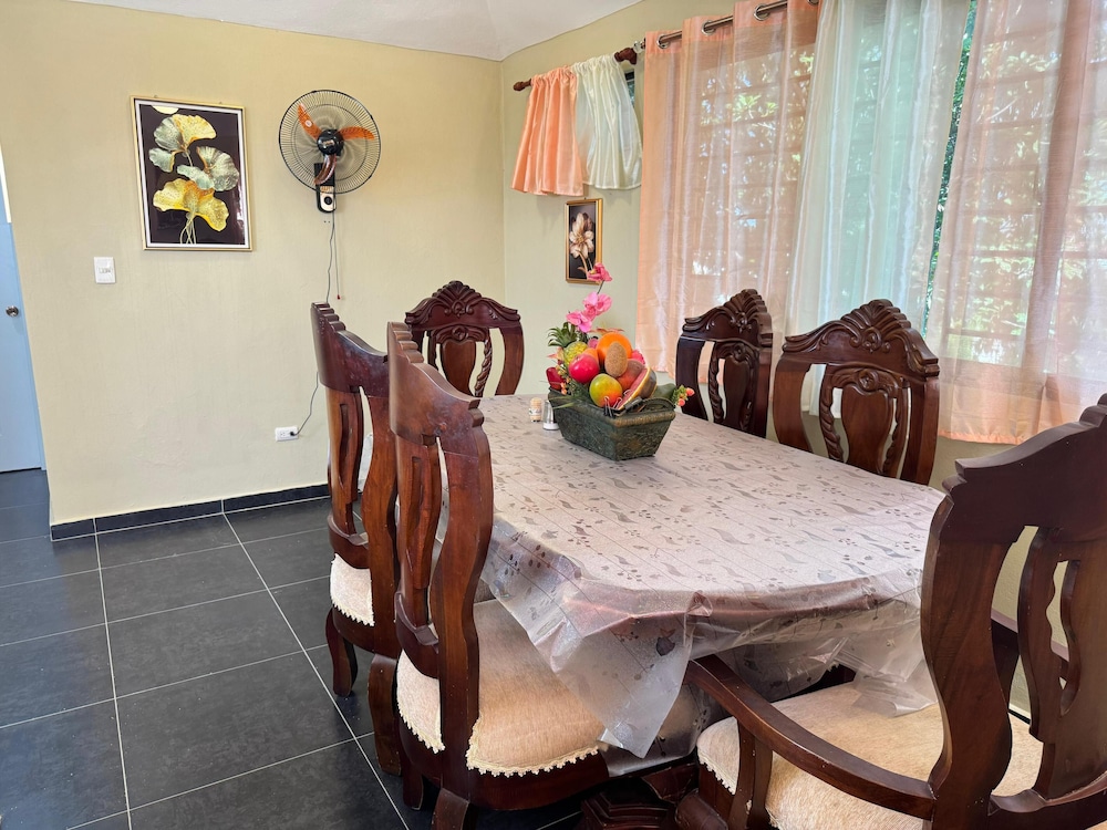 Apartamentos Corniell