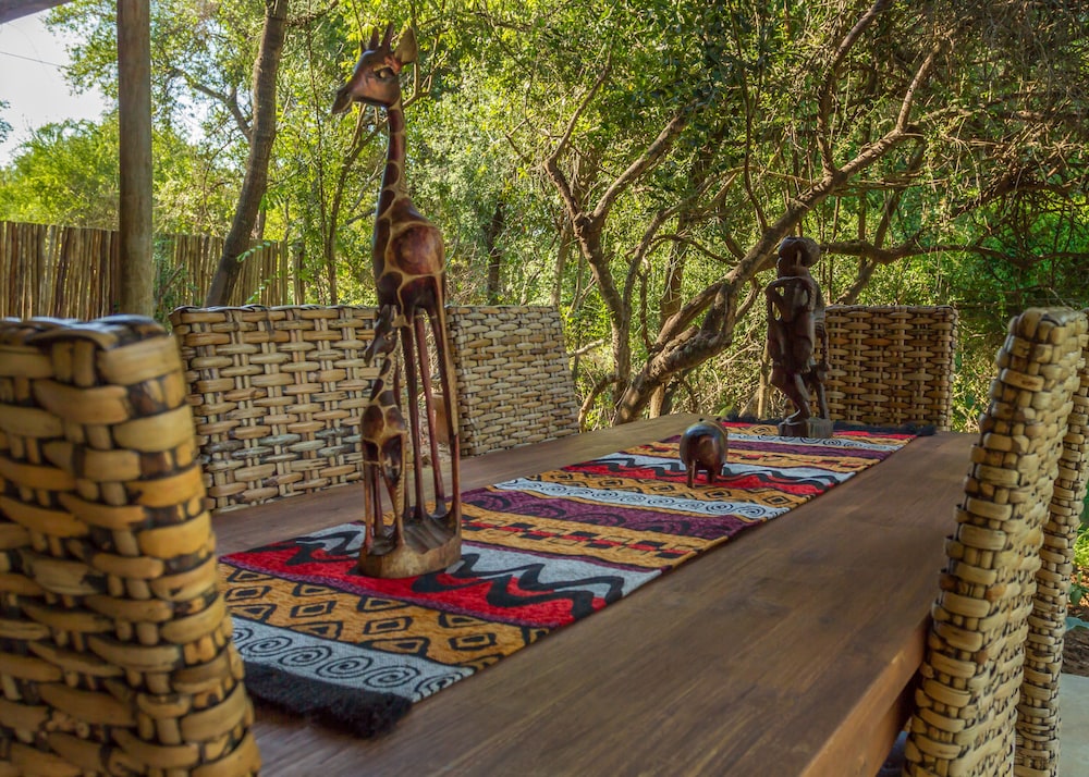 Panzi Lodge