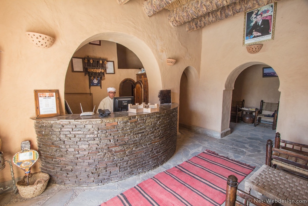 Lobby & Reception