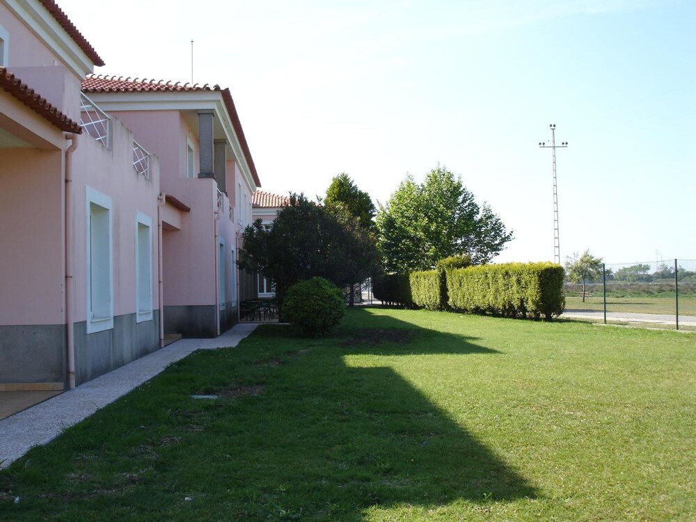 Hotel HI Ofir - Pousada Juventude - Hostel - Image 1