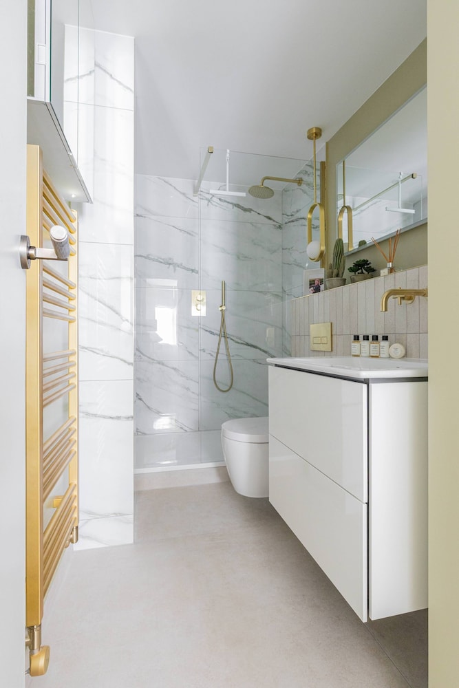 Culford Gardens III by Onefinestay