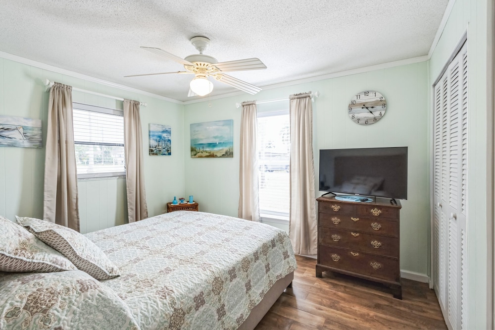 Cozy And Relaxing Fishing Retreat 3 Bedroom Home