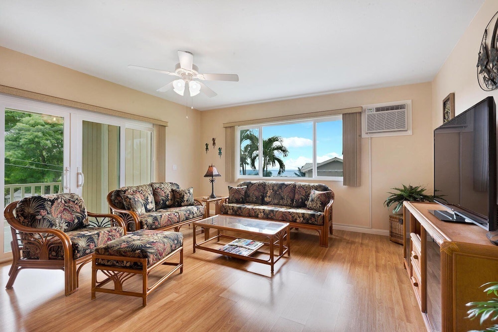Ocean View - Steps From Kahalu'u Beach - Wifi- Vrkcv