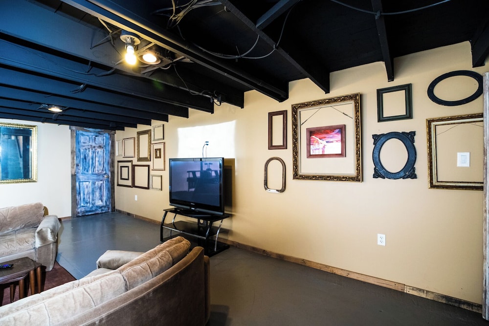 5 Bd/3 Ba-Near Expo/UL/Fair/YUM/Zoo