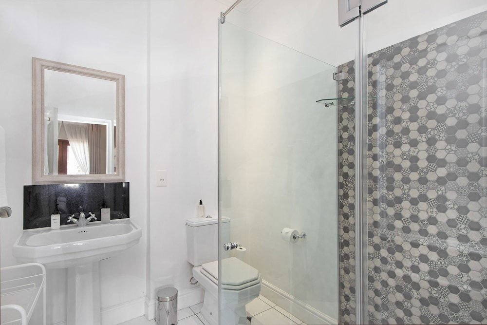 Winelands Golf Lodges at De Zalze