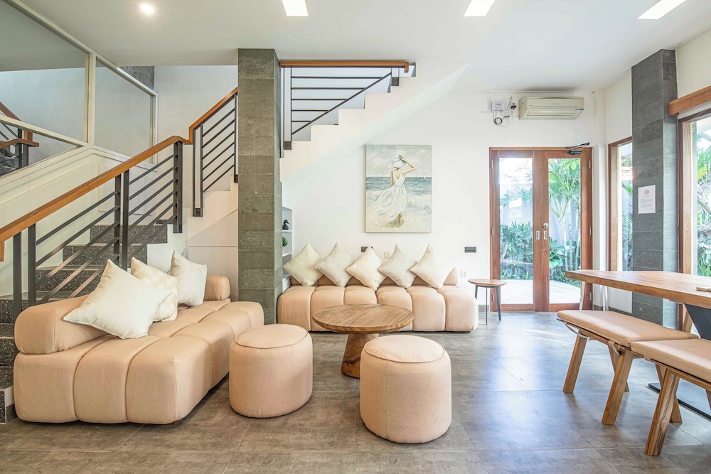 Elegant 3BR Oasis in the Heart of Seminyak