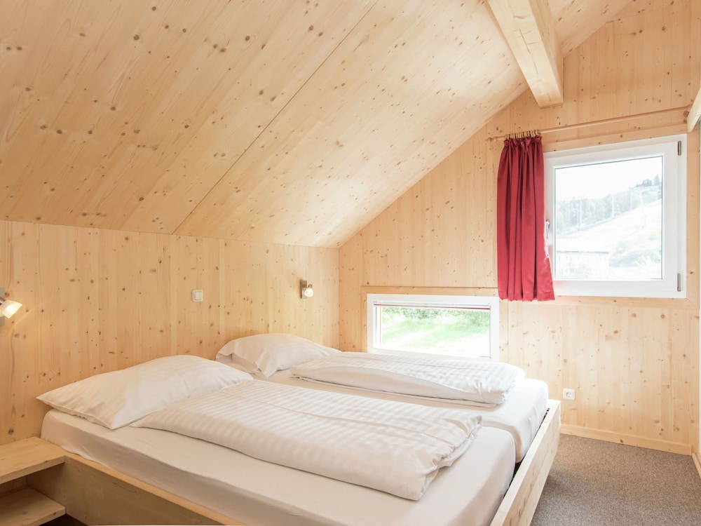 Spectacular Chalet near Ski Area in Sankt Georgen ob Murau view 2