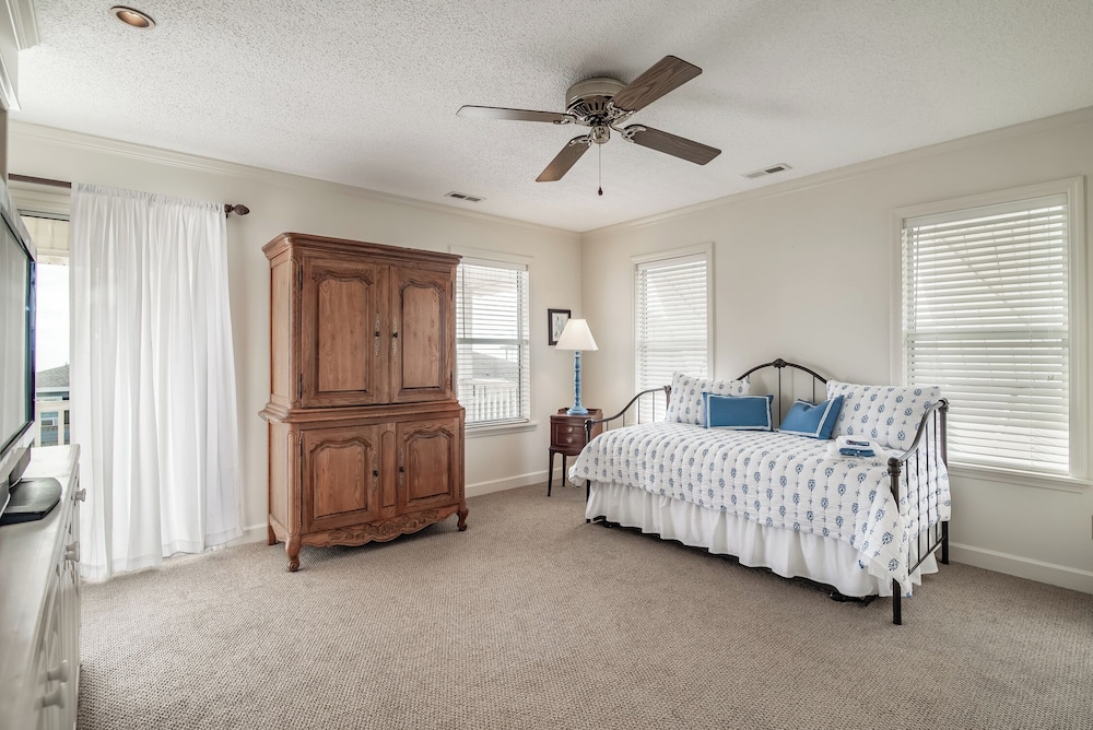 Lachicotte Vacation Rentals