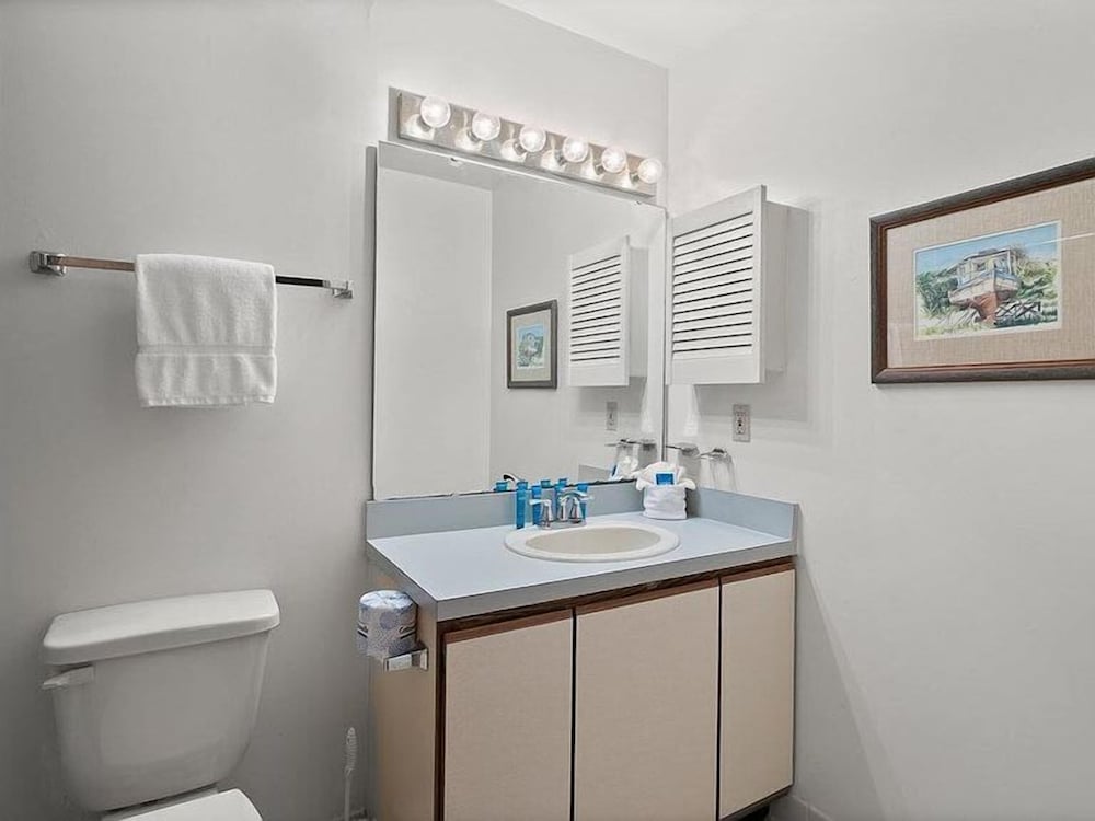 Unwind at St Augustine's Beachfront Oasis